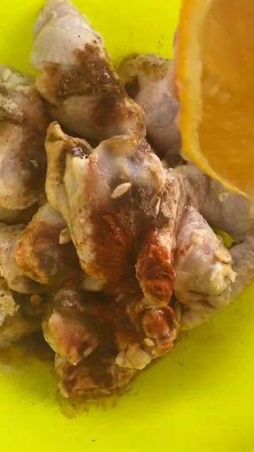 КУРИНЫЕ Крылышки на МАНГАЛЕ. CHICKEN WINGS #shorts