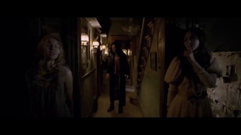 Incident in a Ghost Land-Страна призраков 209