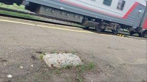 30 мая 2025 Электровоз ЭП2К-393 с Пассажирским поездом Сообщением Ейск-Санкт-Петербург Малая Вишера