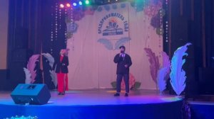 По улицам. Сергей Саяпов и Ольга Бурданова