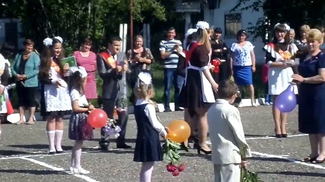 Последний звонок. Видео №3. смотреть онлайн