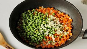 Жареный рис с яйцом