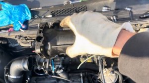 Замена термостата mercedes w245 #mercedes #cars #carfix #engine #ремонтавт