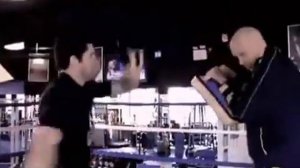 Мощные тренировки Скот Эдкинса