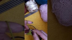 Уроки вязания спицами. Урок 6. Накид.