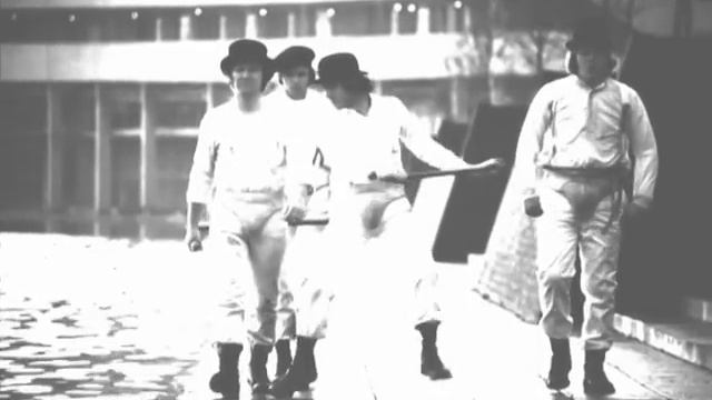 заводной апельсин смотреть онлайн