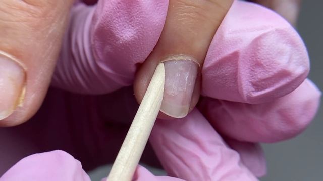 ЭТОТ СЕКРЕТ поможет вам в работе с налипшей кутикулой смотреть онлайн