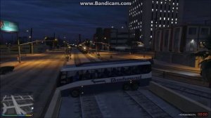 Gta 5 Поезд против Автобуса круто