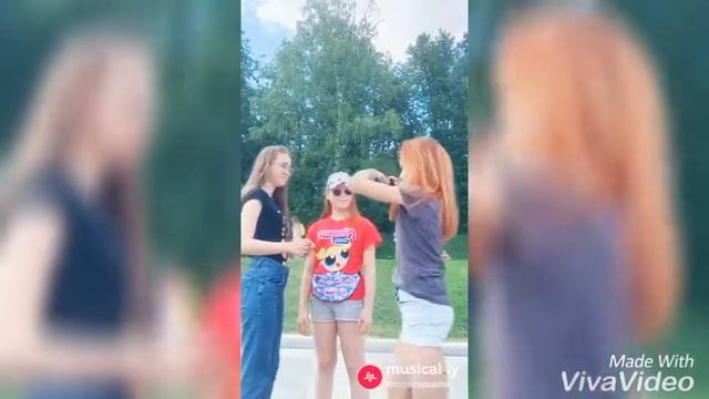 Третий лишний 💕 смотреть онлайн