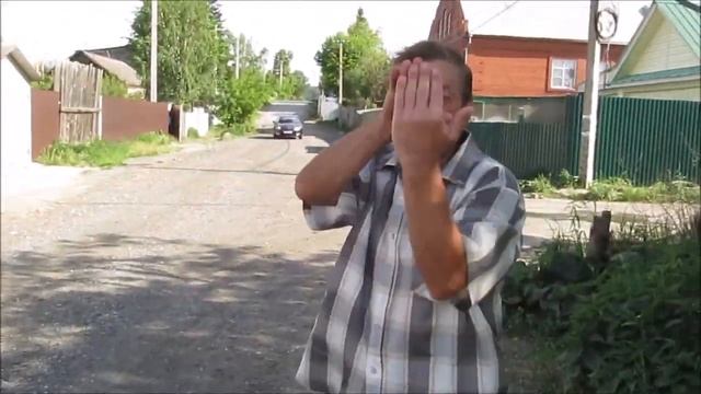 У каждого соседа по своему вкусу на вид дома. смотреть онлайн