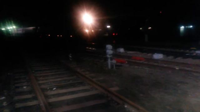 Электровоз чс7 с поездом 008/007 Москва Северодвинск смотреть онлайн