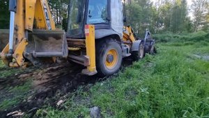 Работа Передним Ковшом ! Экскаватор - Погрузчик JCB