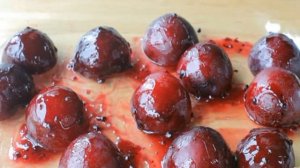 Ароматные хрустящие утиные ножки со сливами