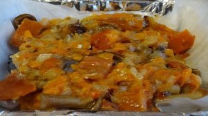 Рыбная запеканка с опятами, овощами и сыром
