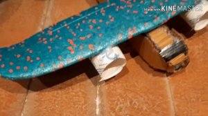 Самолет летающий из картона !!!