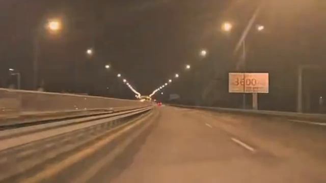 Жена решила разобрать вещи мужа в подвале, но, открыв о смотреть онлайн