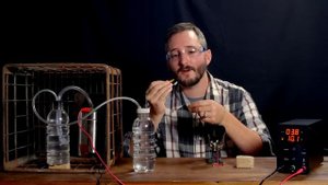 DIY Oxy Hydrogen Torch Using Water Electrolysis