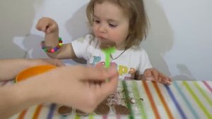 Мисс Кэйти и Мистер Макс (Miss Katy) Кэти готовит шоколад