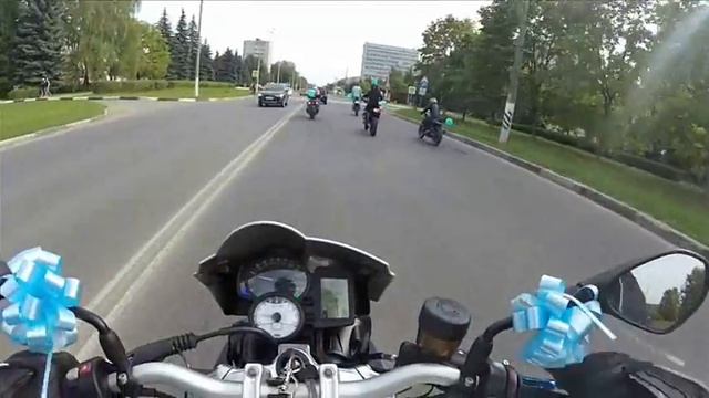 Саша+Люба=личинка байкера:) смотреть онлайн