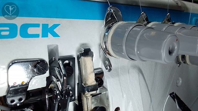 Заправка промышленного оверлока