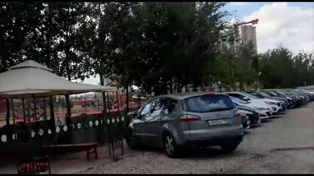 Парковка во Внуково 