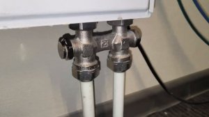 Радиатор отопления не нагревается - решение проблемы (