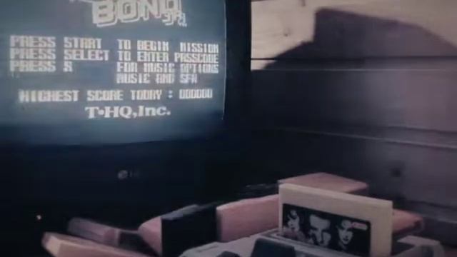 James Bond 007 in Dandy - Музыка из заставки смотреть онлайн