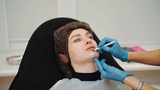 Устранение первых возрастных изменений с использован