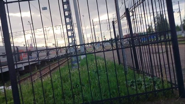 Электровоз ЭП2К-176 с Пассажирским поездом Сообщением Санкт-Петербург-Самара Малая Вишера