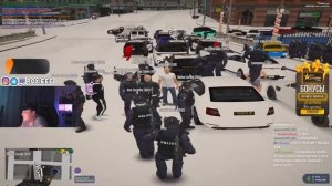 РОКСИ И ИВАН ЗОЛО РУКОВОДЯТ ВСЕМ ЛСПД В  ГТА 5 РП