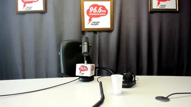 Прогулка под Серебряным дождём с Русланом Маховым | с 09:00 до 11:00 #утро смотреть онлайн