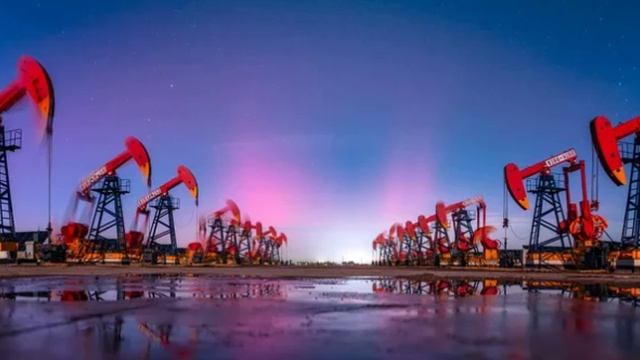 Нефтяные компании США начали закрывать буровые установки и увольнять персонал.