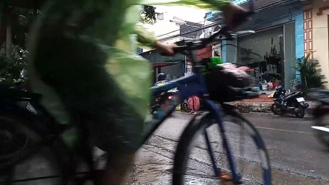 Марина — это моя квартира, и я решаю, кто в ней будет жи смотреть онлайн