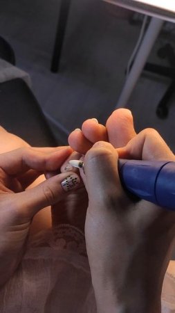 Педикюр с карточками @ibdi_nails 😌