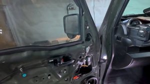 Замена штатных динамиков Suzuki Jimny на 13 см Hertz Uno x130