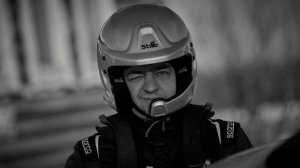 Российский гонщик погиб в аварии во время ралли в Псковской области