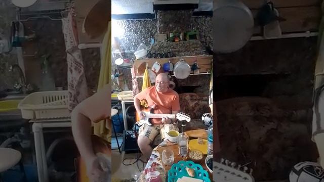 1000087171.mp4