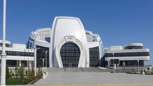 Гурбангулы Бердымухамедов проинспектировал строительство города Аркадага