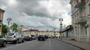 По городу с песнями