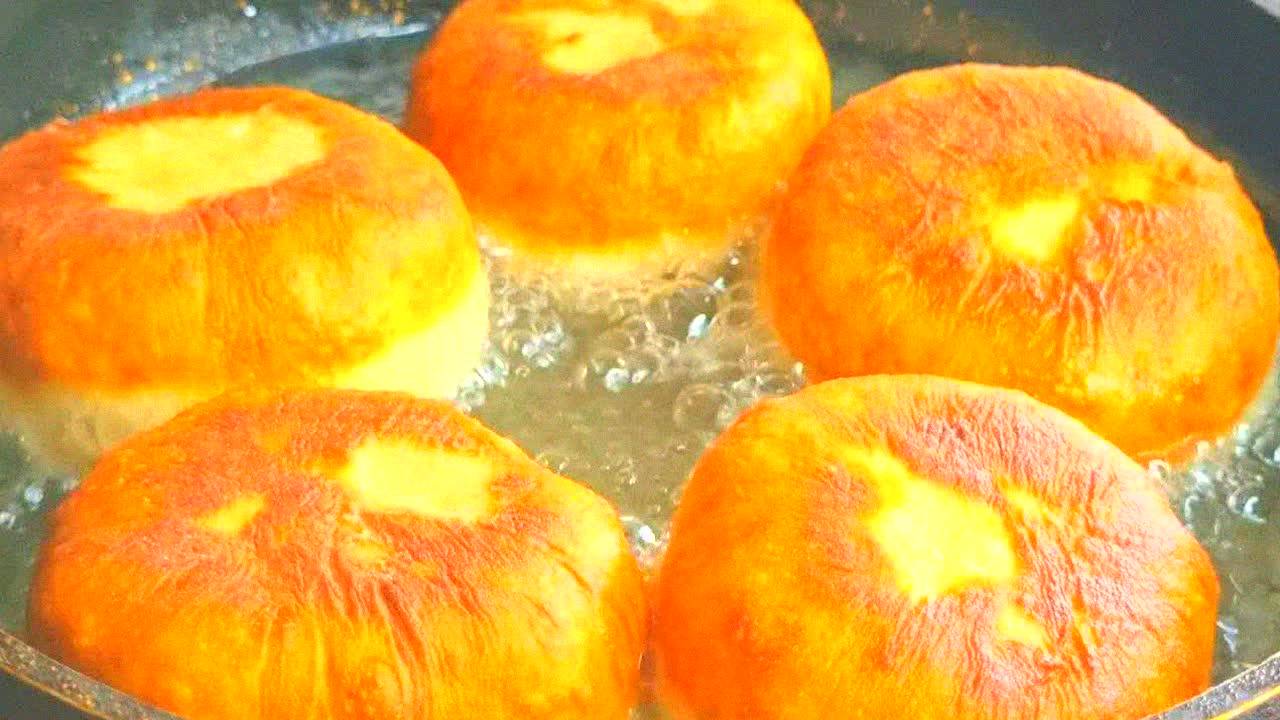 Кефир и яйцо за 10 минут! Вкусные оладьи как у бабушки – муж ест и не толстеет! Рецепт без муки!