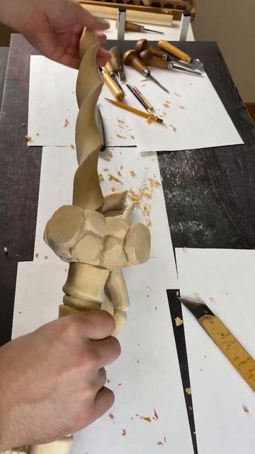 Конструктор почти готов! woodenheroes резьбаподереву косплей меч