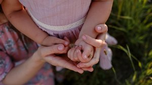 Видеоролик "О семье и развитии ребенка"