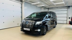 Toyota Alphard, 2015 год