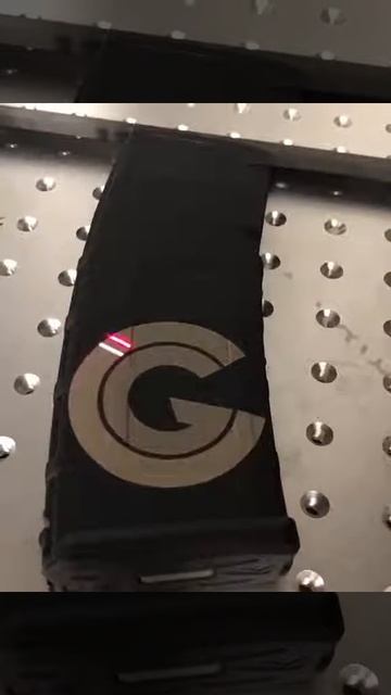 Лазерная гравировка металла - обойма на сувенирный ав? смотреть онлайн