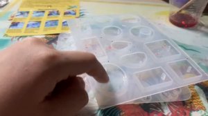 ДЕЛАЕМ ФИГУРКИ ИЗ ЭПОКСИДНОЙ СМОЛЫ😱🤯 // Аринка и Пол?