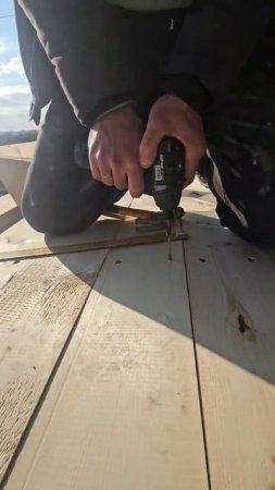 Монтаж кровли в новом доме Архстиль