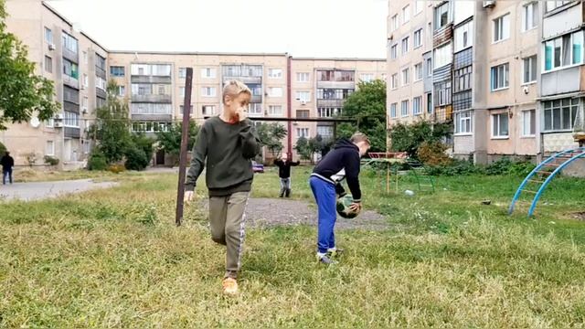 Дамир, Влад,Артём,Эльнар:серия пенальти на жопу!!! смотреть онлайн