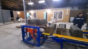 Как производят дорожный бордюр на вибропрессе Буран 2?