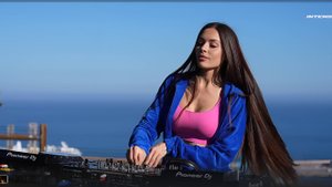 Xenia Dia (Diamond) - Live _ Radio Intense_ Barcelona Melodic Techno DJ mix 2025(1080P_HD)