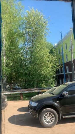 The weather outside the window in our village: природа и архитектура